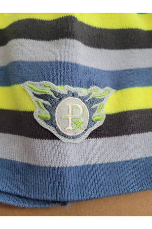 Czapka chłopięca w pasy z emblematem – niebiesko-żółta, sportowy styl