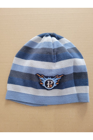 Czapka chłopięca sportowa – błękitno-szara w paski z emblematem