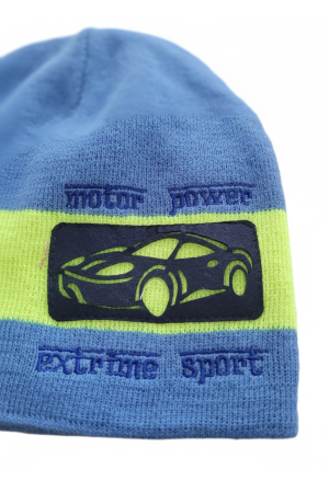 Czapka chłopięca niebiesko-limonkowa z motywem samochodu „Auto”